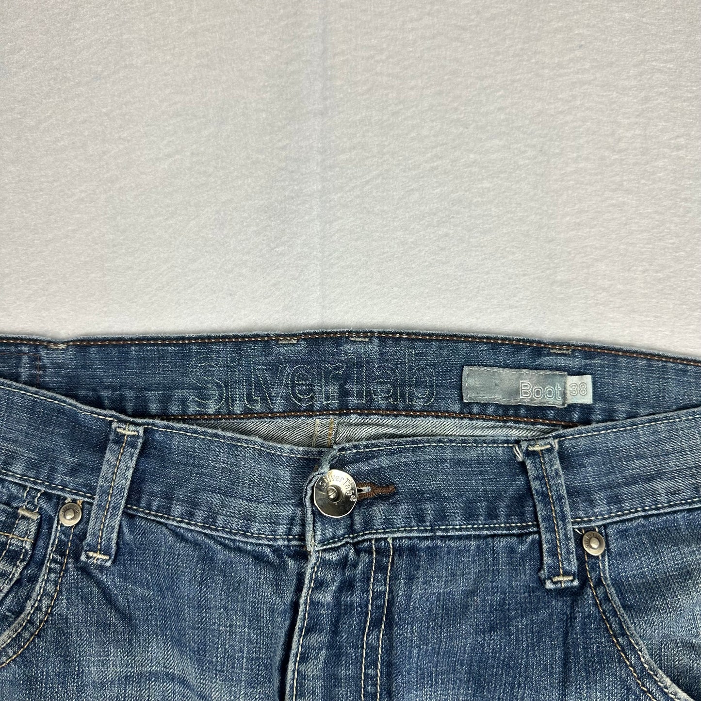 Y2K Levi’s SilverTab Boot Cut Fit Size 38 x 32